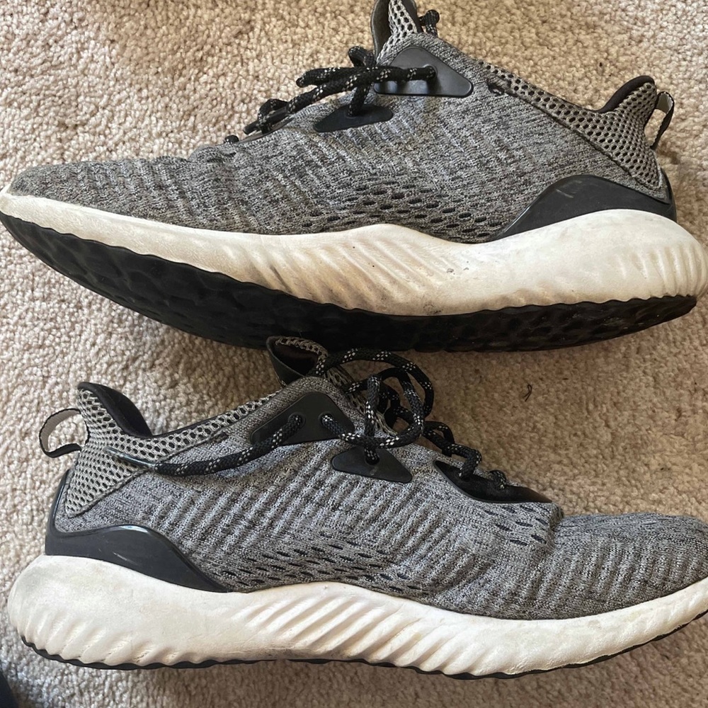Adidas Alphabounce Grey